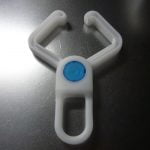 100円ショップで買える、部屋干しや室内干しに便利な物干しフック