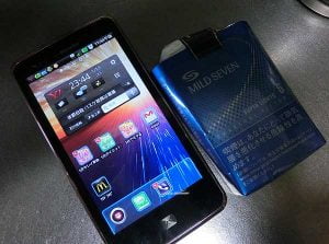 ドコモのLG Optimus LTE L-01Dを買ってみた