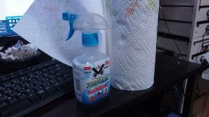 デスク、ドアノブの除菌、フローリングの拭き掃除にコストコのキッチンペーパーが超便利