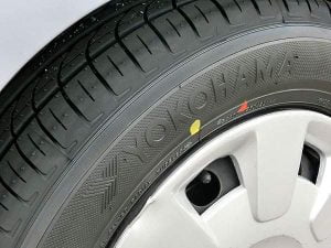 ヨコハマタイヤのサマータイヤ、ECOS ES300を買ってみた