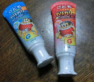 100円ショップのミーツで買える、ガリガリ君の歯磨き粉