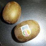 キウイを美味しくする魔法！リンゴとバナナがもつエチレン活用法。