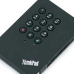 これはカッコいい！レノボの暗証テンキー付のセキュア・ハードドライブ