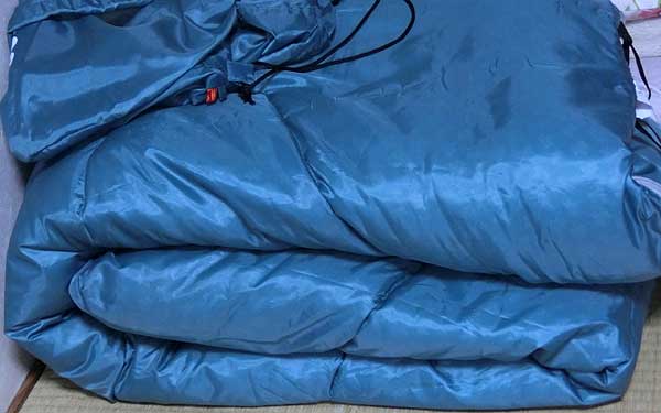 車での帰省や車中泊に最適なロゴスのシュラフ（寝袋）を買ってみた