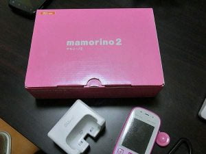 AUのキッズケータイ、マモリーノ２を買ってみた