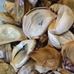 やわたの黒にんにく卵黄を食べてみた口コミと感想