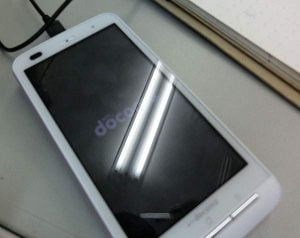 Panasonicのスマフォ、P-07Cがドコモのロゴを表示したまま起動しないトラブル