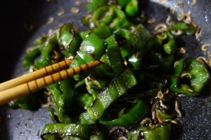 セノビックと一緒に食べてほしい、ピーマン料理