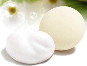 コーセーの肌潤石鹸